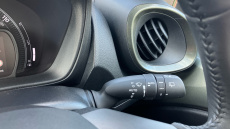 Toyota Aygo X 1.0 VVT-i Edge 5dr Petrol Hatchback